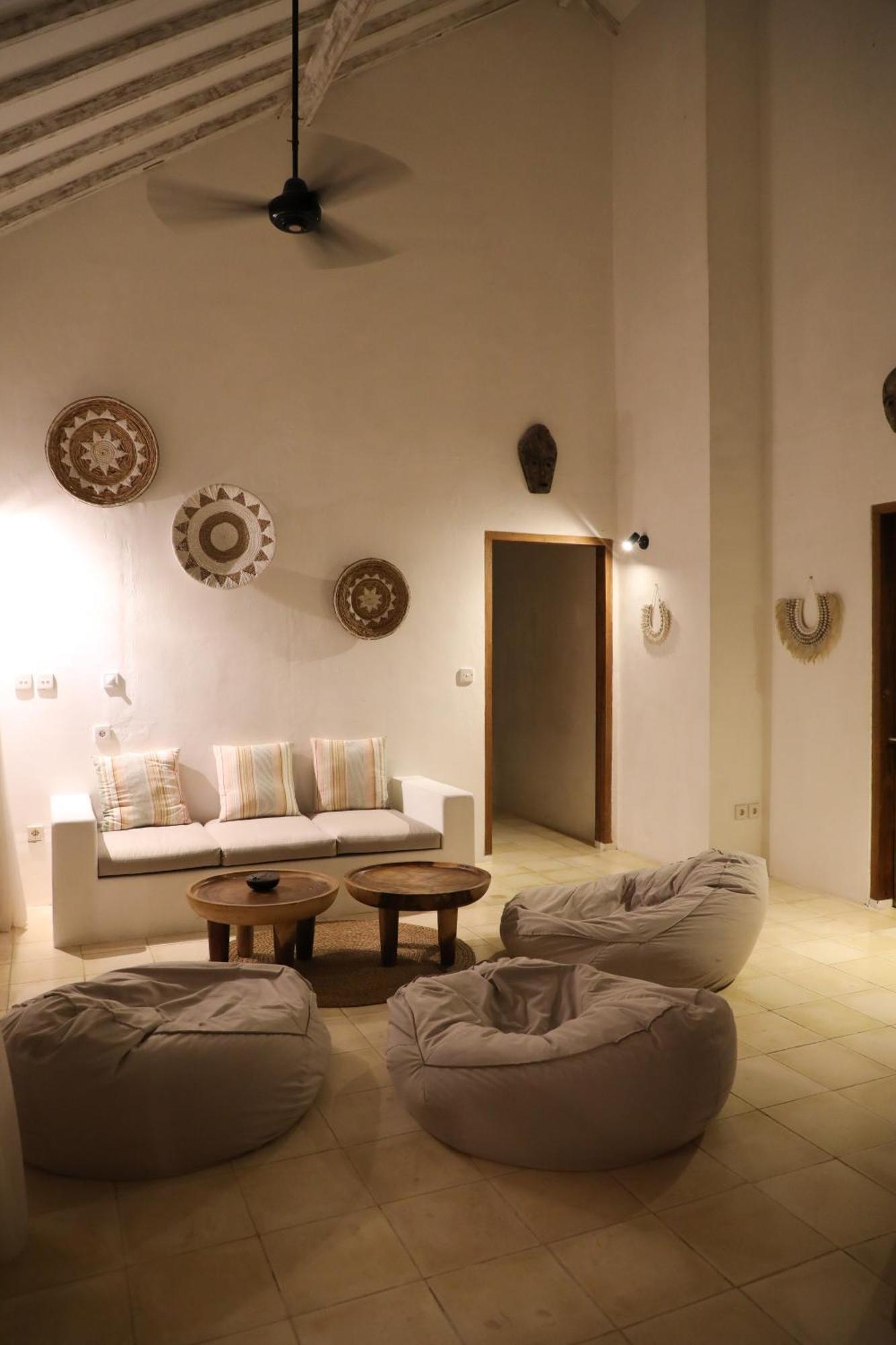 Villa Tom & Lucie Bingin Beach Улувату Экстерьер фото