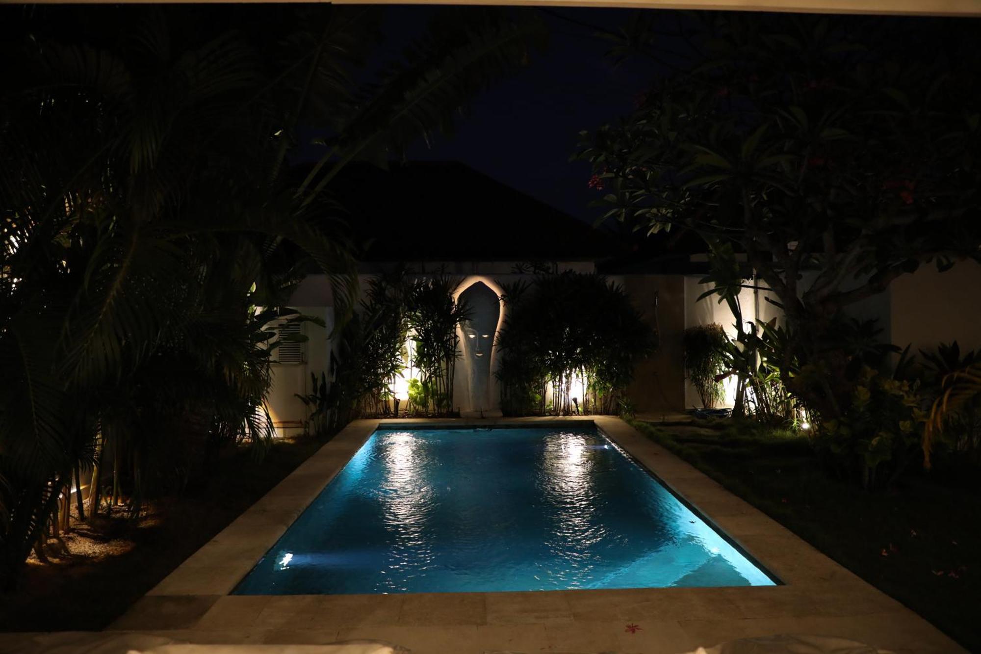 Villa Tom & Lucie Bingin Beach Улувату Экстерьер фото