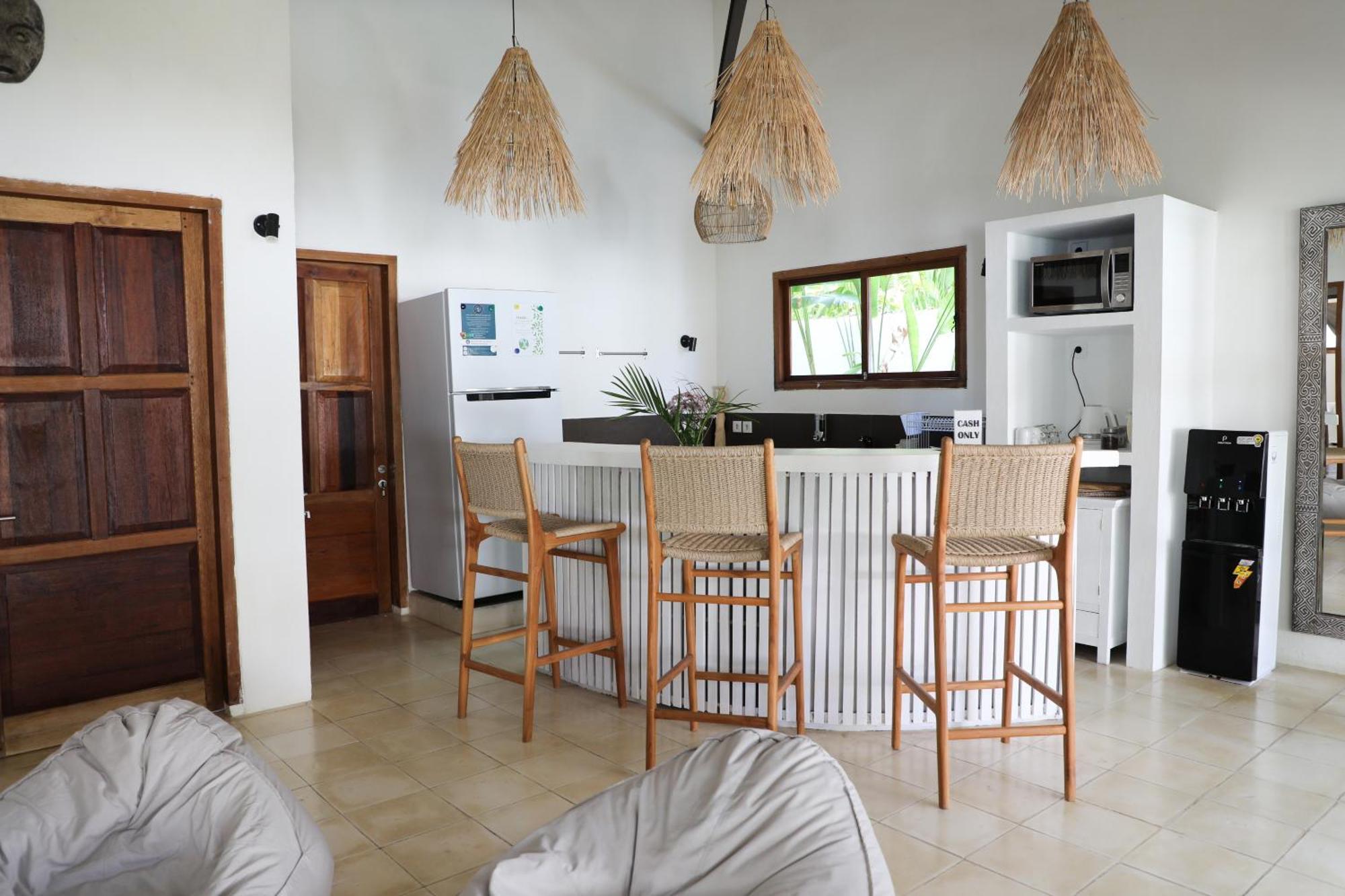 Villa Tom & Lucie Bingin Beach Улувату Экстерьер фото
